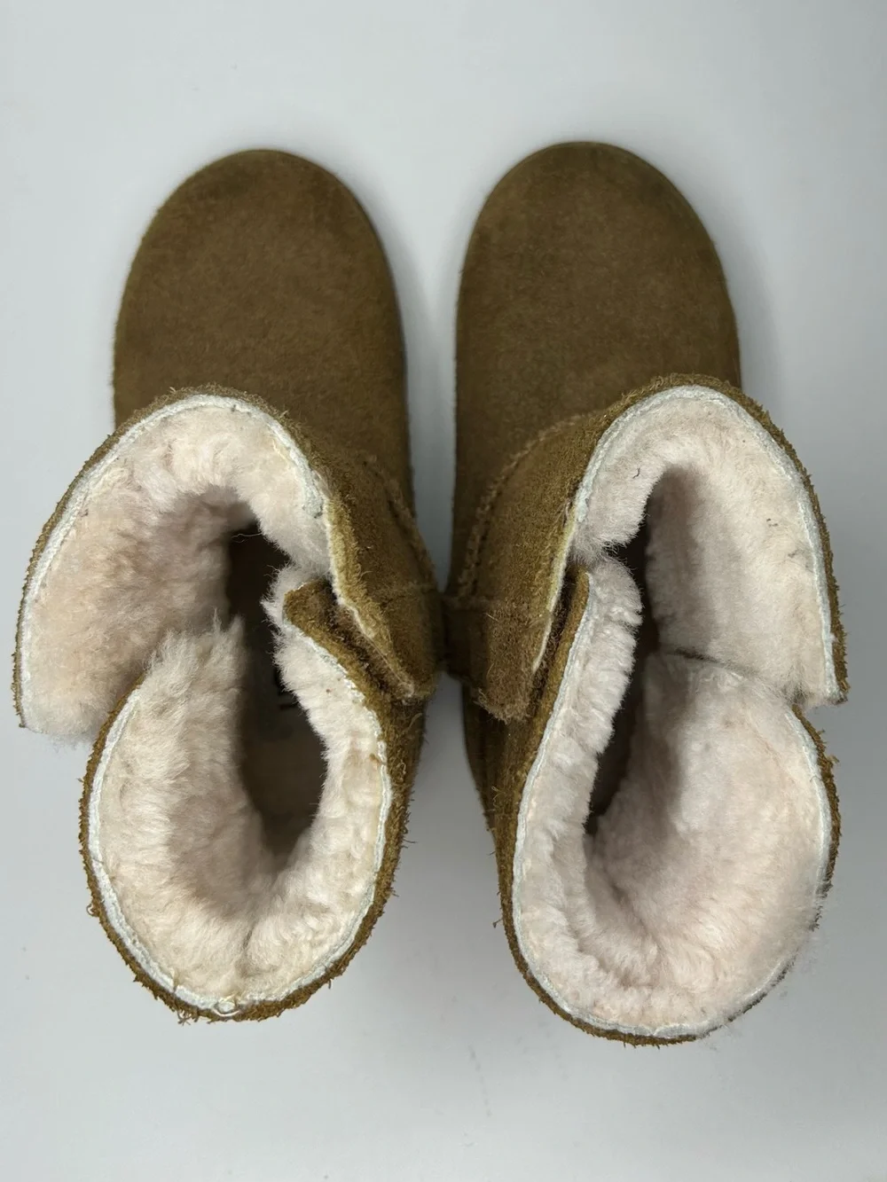 UGG Keelan II Toddler Chestnut Sheepskin Suede Winter Boots Sz 9 toddler